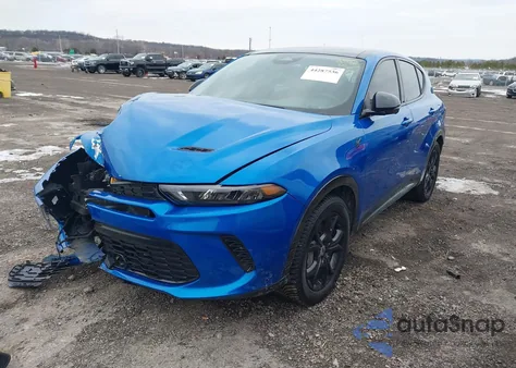 2024 Dodge Hornet R/T Plus Eawd из США, поврежденный, VIN ZACPDFDW6R3A19140